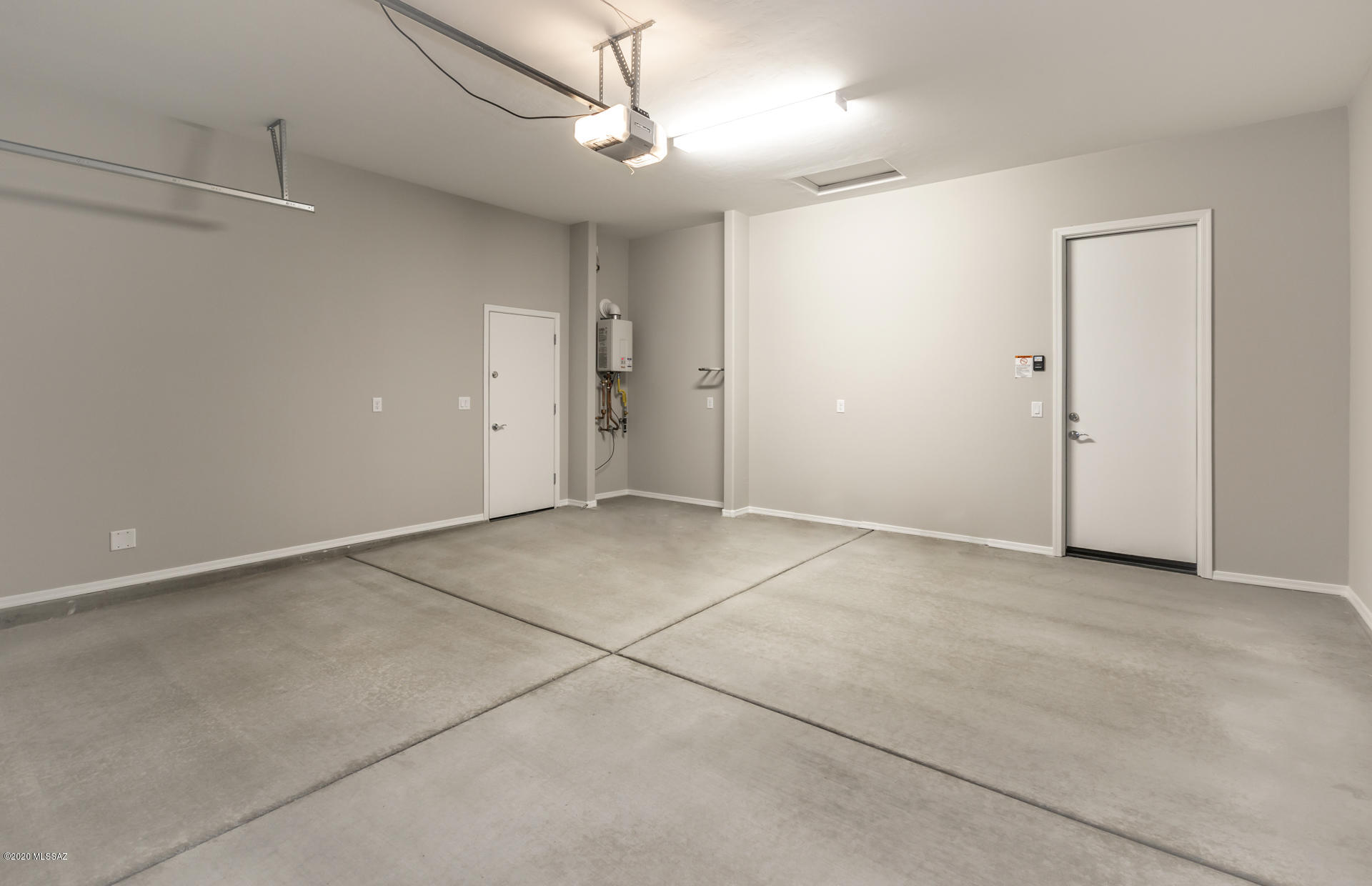 732 East Romsdalen Road Tucson, AZ 85755 - Photo 21 of 36