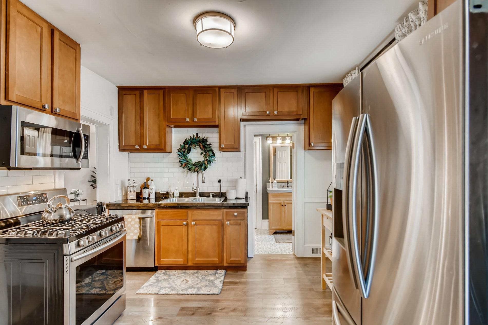 1010 West Seminary Avenue St. Paul, MN 55104 - Photo 1 of 1