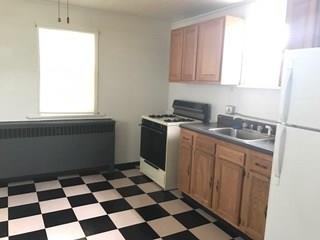 119 Clinton Street McKees Rocks, PA 15136 - Photo 6 of 7