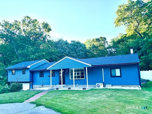$599,000 | 16 Crestview Terrace, Wallingford, CT 06492