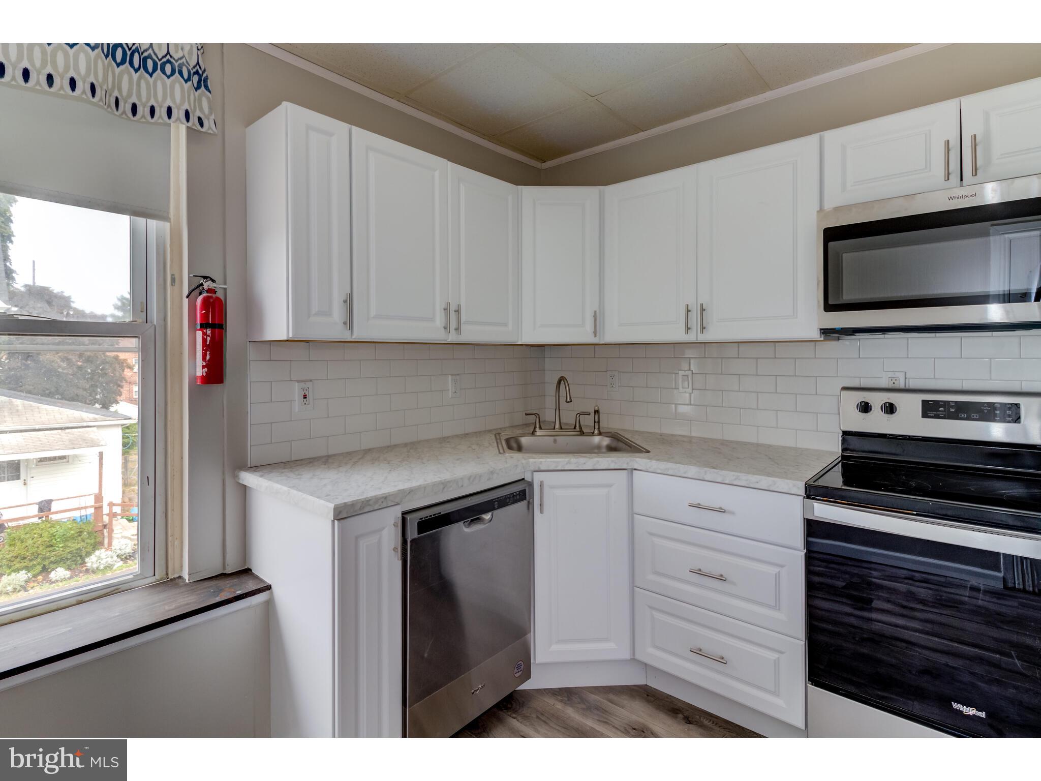 155 Byberry Road Hatboro, PA 19040 - Photo 31 of 41 2nd Floor kitchen