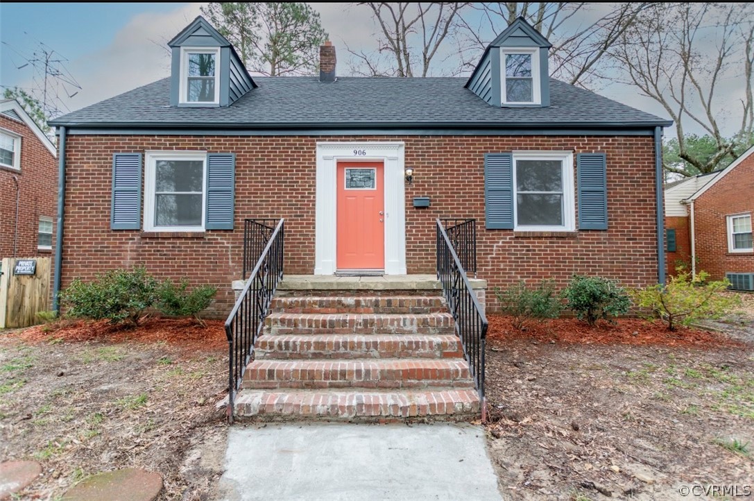 906 Hampton Road Petersburg, VA 23805 - Photo 1 of 19 Gallery Image 1