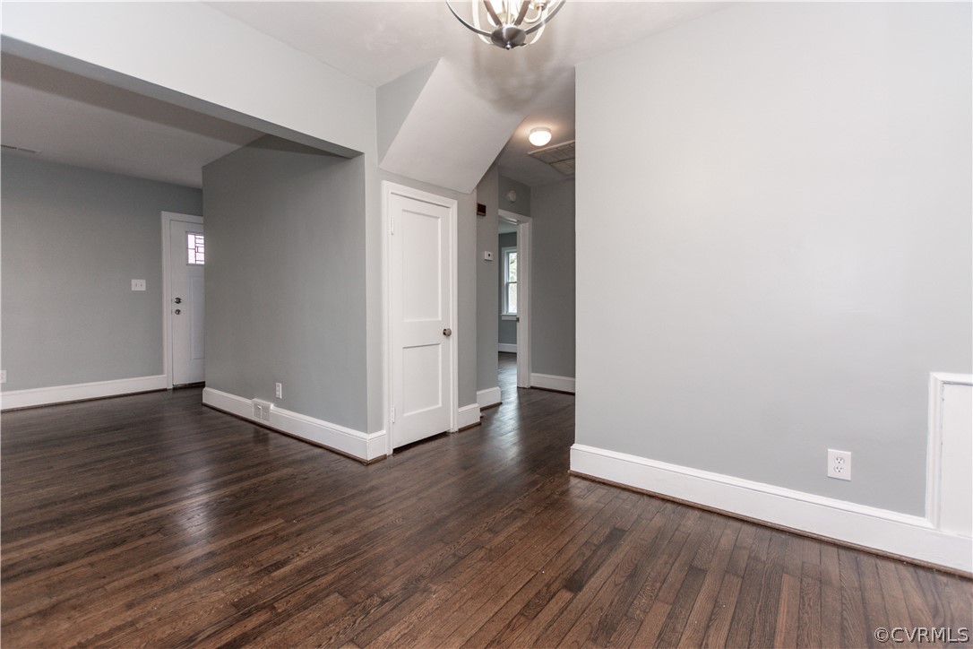 906 Hampton Road Petersburg, VA 23805 - Photo 18 of 19 Gallery Image 18