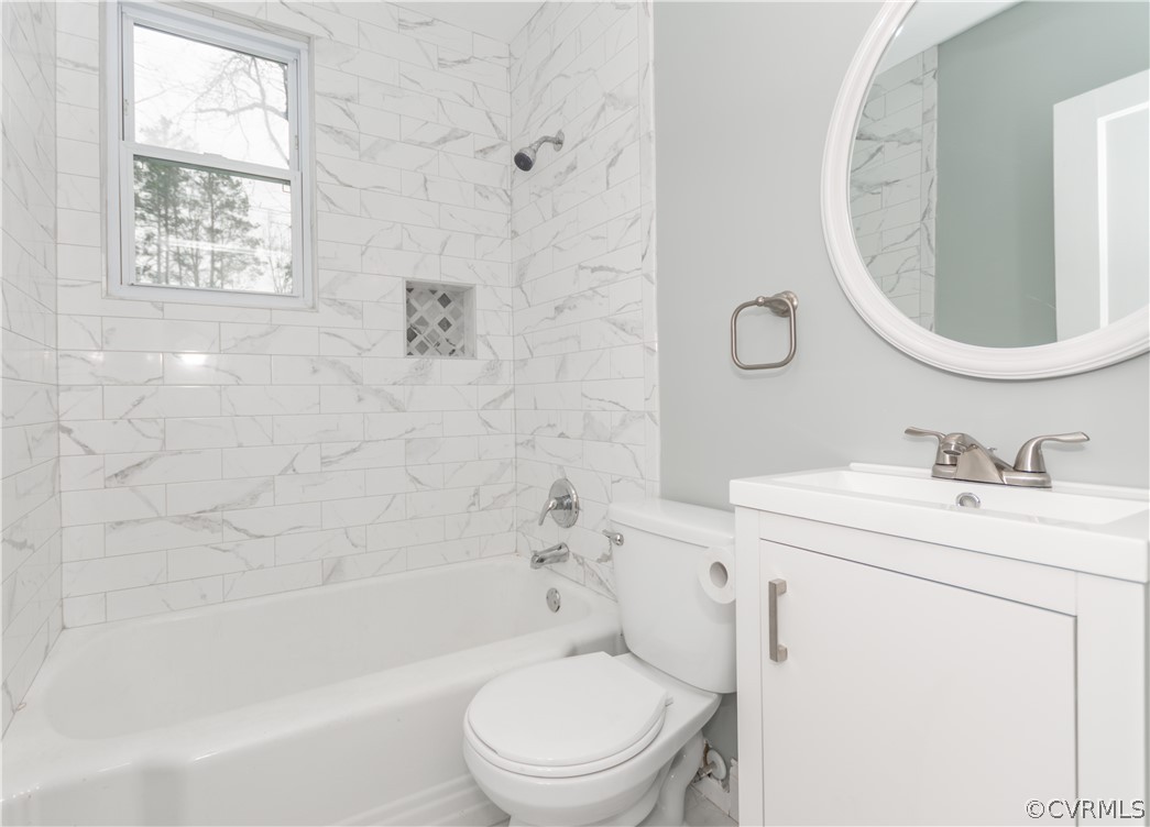 906 Hampton Road Petersburg, VA 23805 - Photo 9 of 19 Gallery Image 9