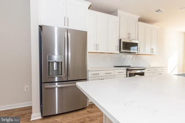 $3,100 | 13639 Dulles Technology Drive, Unit 158, Herndon, VA 20171