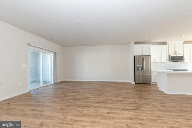 $3,100 | 13639 Dulles Technology Drive, Unit 158, Herndon, VA 20171