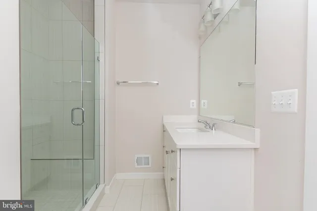 $3,100 | 13639 Dulles Technology Drive, Unit 158, Herndon, VA 20171