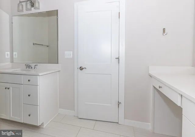 $3,100 | 13639 Dulles Technology Drive, Unit 158, Herndon, VA 20171