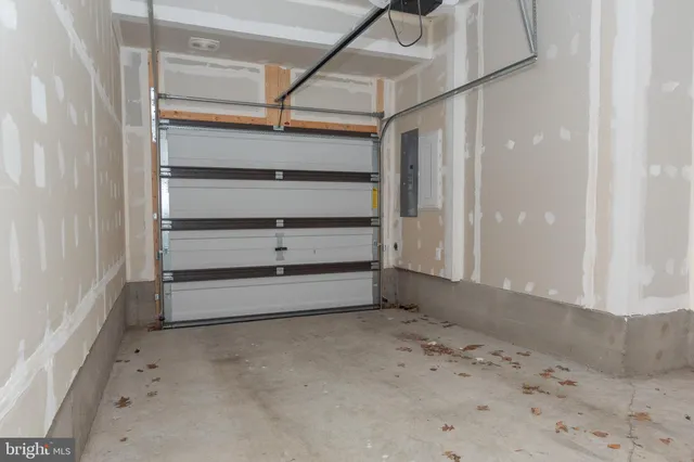 $3,100 | 13639 Dulles Technology Drive, Unit 158, Herndon, VA 20171