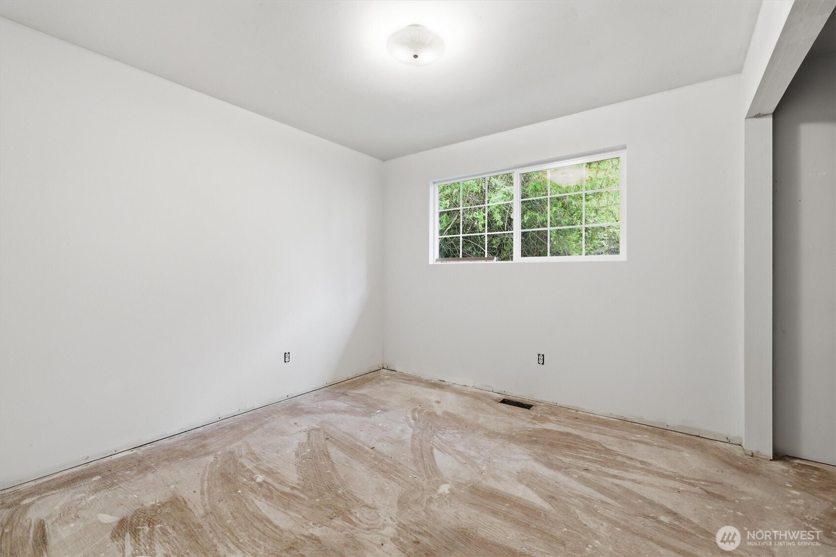 6775 Murray Avenue Southwest Seattle, WA 98136 - Photo 12 of 28 Gallery Image 12