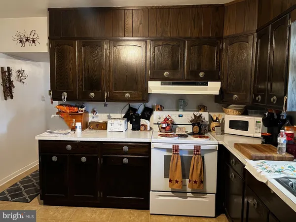 $278,500 | 110 East Grant Street, McAdoo, PA 18237