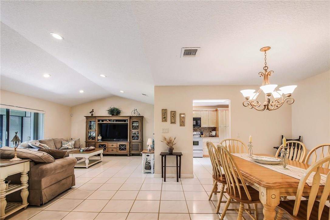 8932 Southwest 22nd Street, Unit A Boca Raton, FL 33433 - Photo 3 of 14 Photo 3