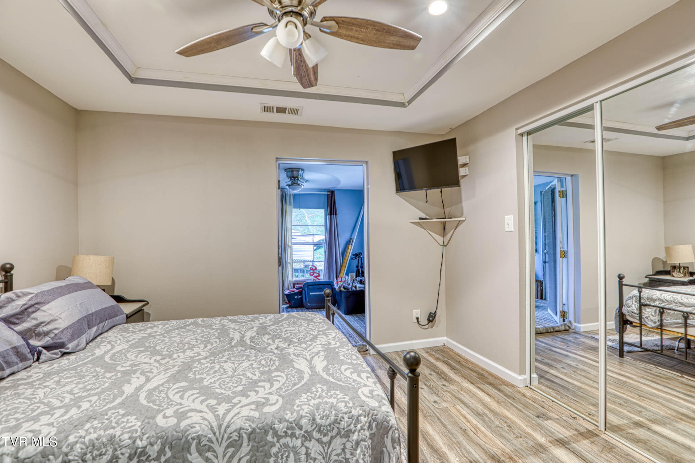 1744 Snake Hollow Road Sneedville, TN 37869 - Photo 17 of 50 1744 Snake Hollow. Sneedv MLSb (15 of 3