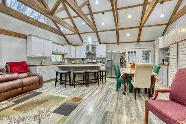 $237,000 | 1744 Snake Hollow Road, Sneedville, TN 37869