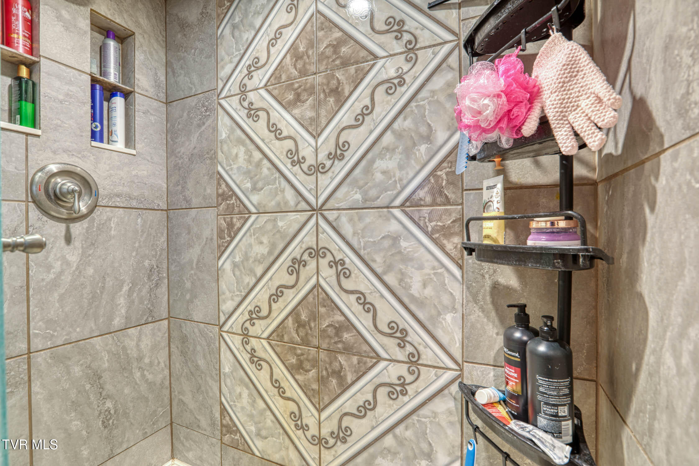 1744 Snake Hollow Road Sneedville, TN 37869 - Photo 31 of 50 1744 Snake Hollow. Sneedv MLSb (29 of 3