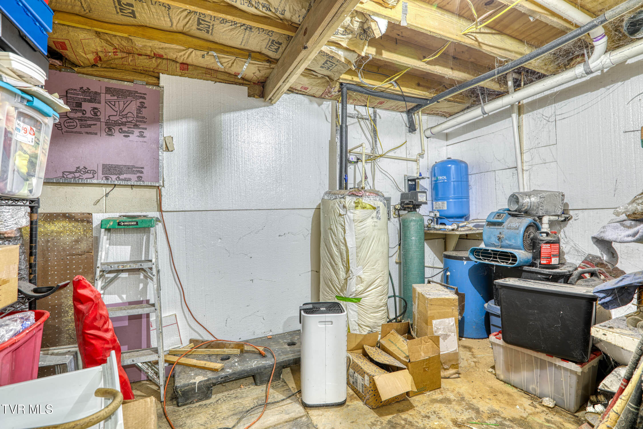 1744 Snake Hollow Road Sneedville, TN 37869 - Photo 36 of 50 1744 Snake Hollow. Sneedv MLSb (34 of 3