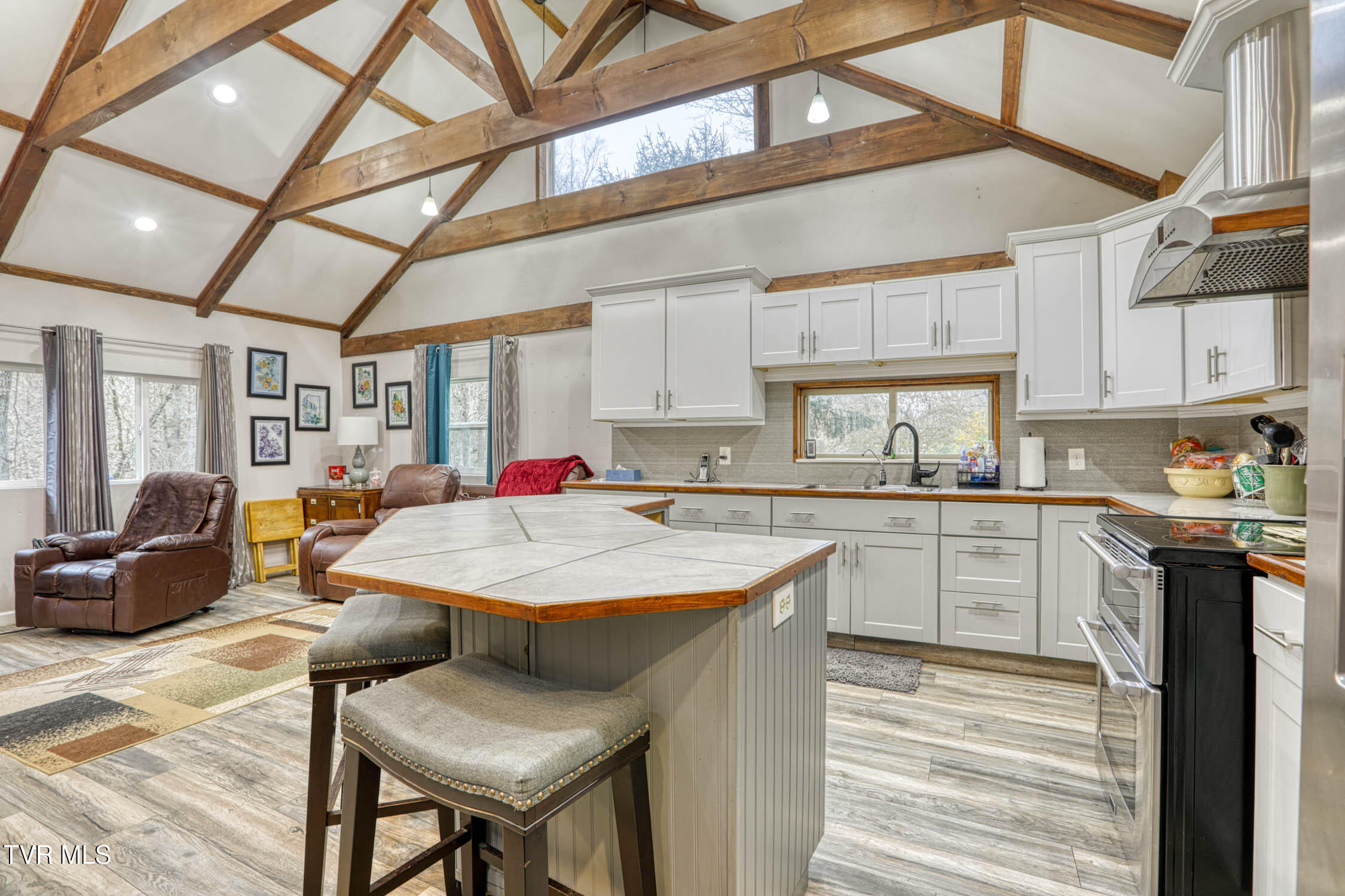 1744 Snake Hollow Road Sneedville, TN 37869 - Photo 8 of 50 1744 Snake Hollow. Sneedv MLSb (6 of 39