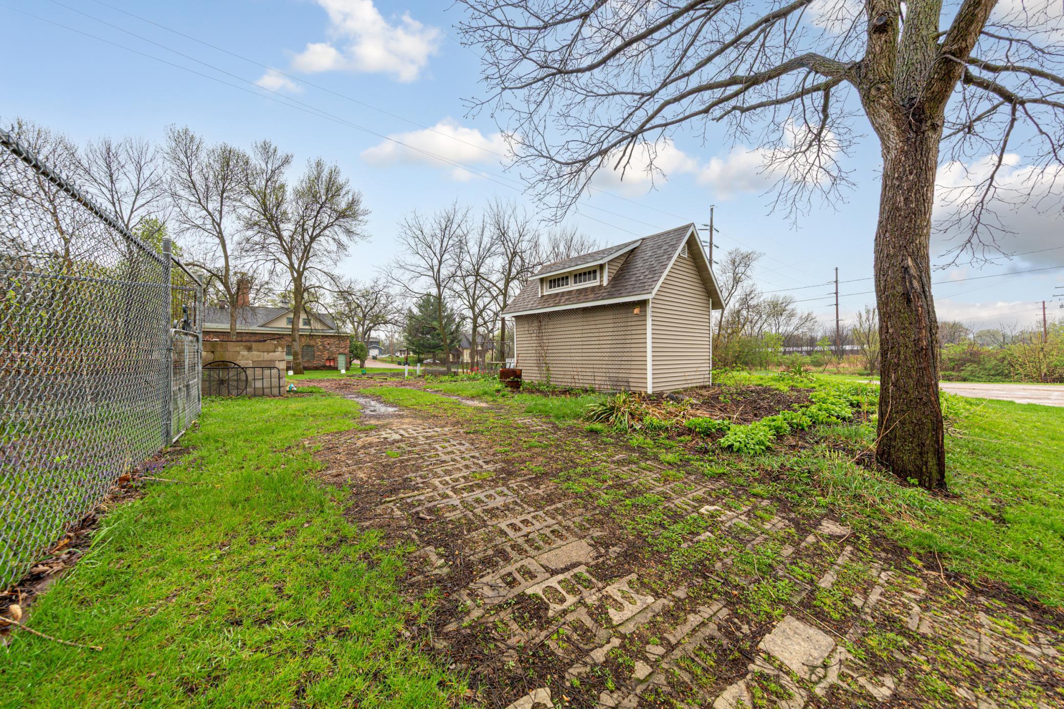 425 South 2nd Street Waterville, MN 56096 - Photo 6 of 11