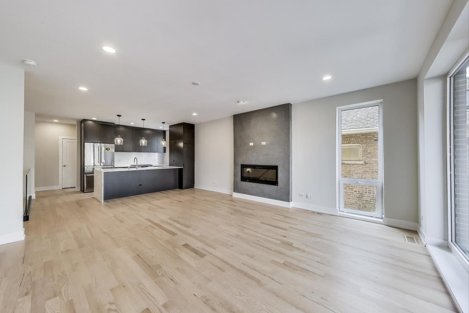 3339 North Ridgeway Avenue, Unit 1S Chicago, IL 60618 - Photo 6 of 23