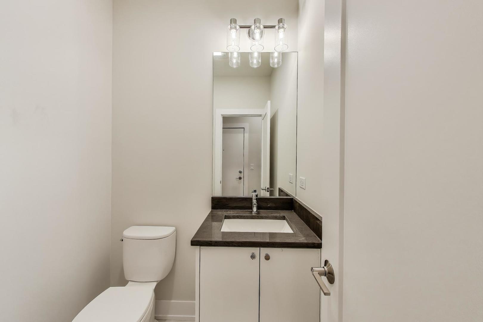 3339 North Ridgeway Avenue, Unit 1S Chicago, IL 60618 - Photo 9 of 23