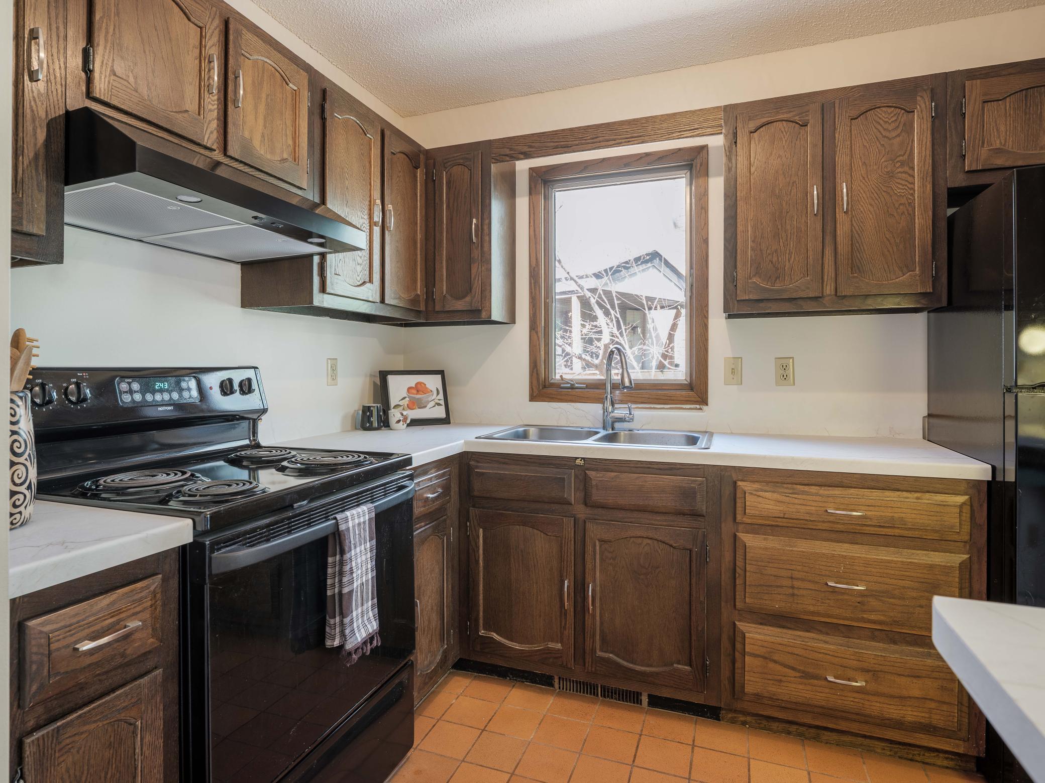 215 Elton Hills Drive Northwest, Unit 35 Rochester, MN 55901 - Photo 14 of 23