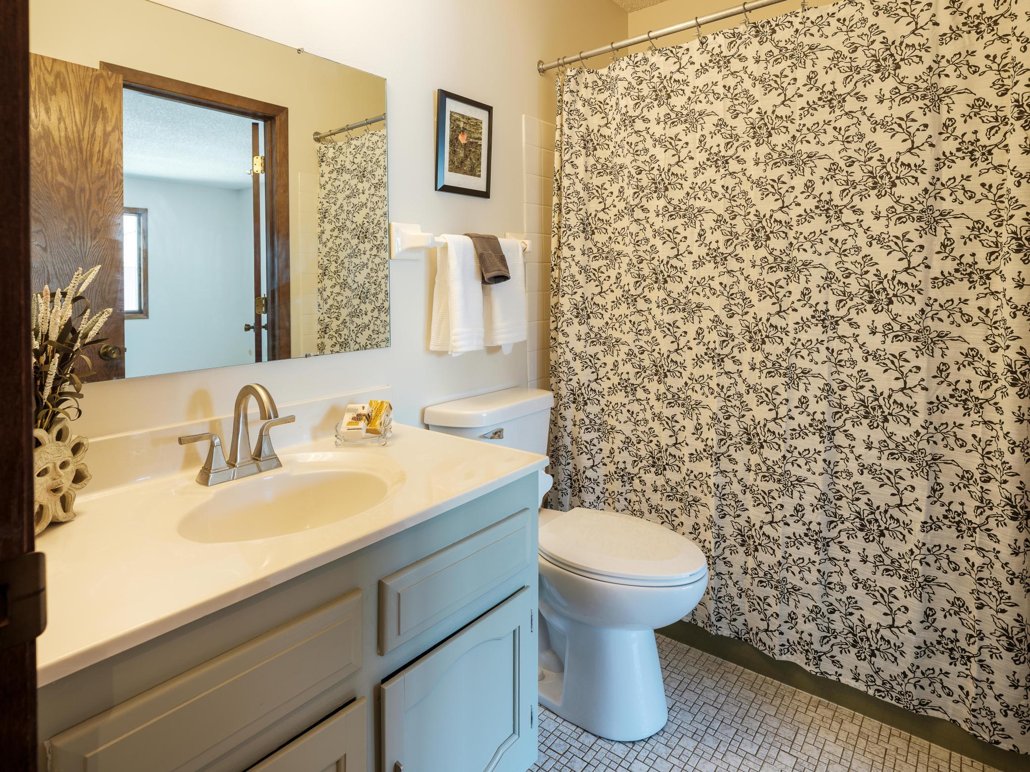 215 Elton Hills Drive Northwest, Unit 35 Rochester, MN 55901 - Photo 15 of 23