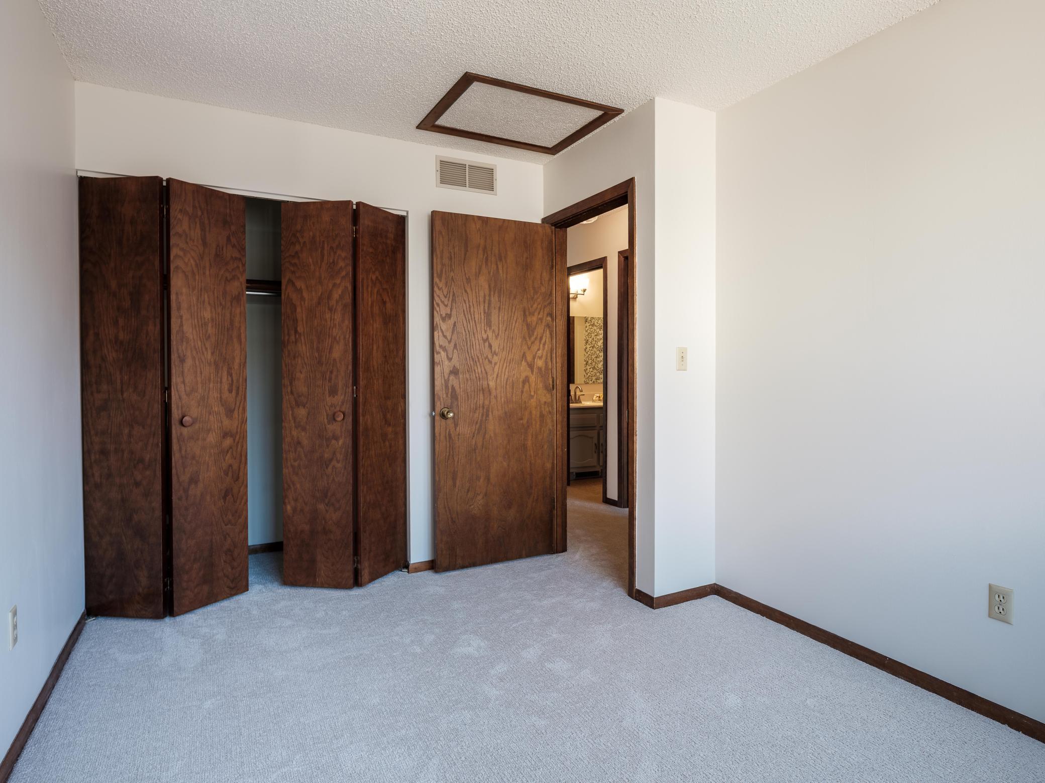 215 Elton Hills Drive Northwest, Unit 35 Rochester, MN 55901 - Photo 20 of 23
