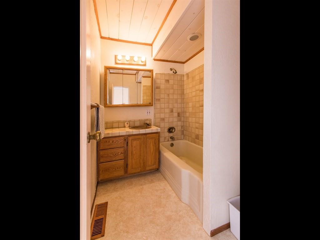 4 Canyon Road Felton, CA 95018 - Photo 16 of 21 Gallery Image 16