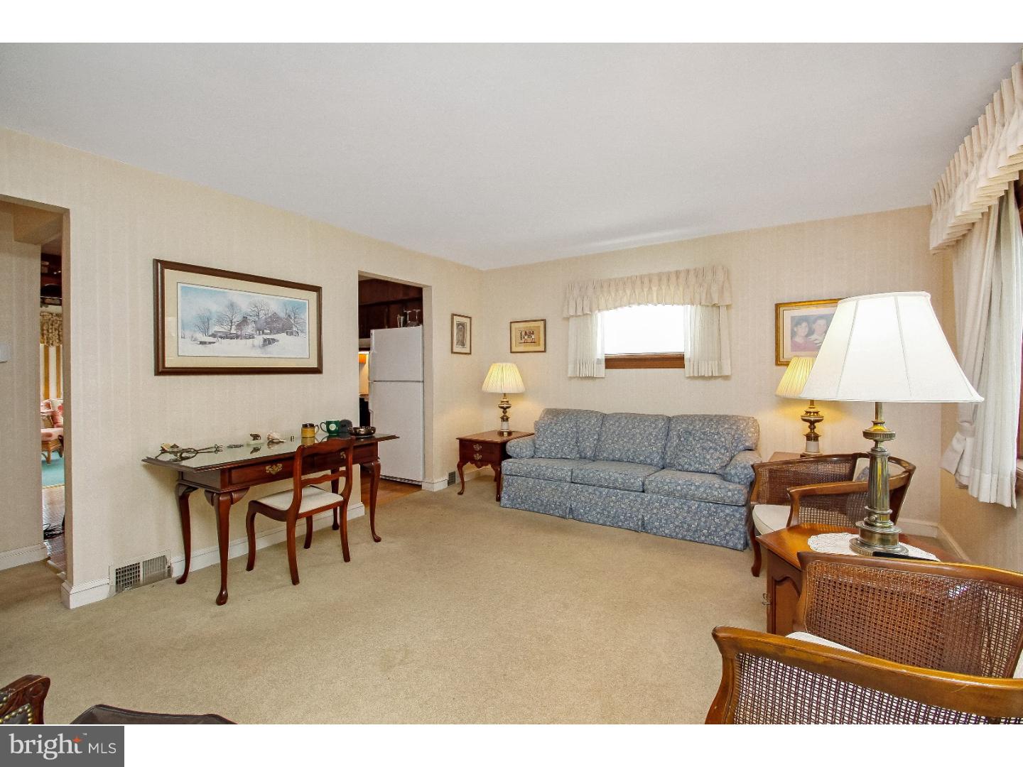 56 Letitia Lane Barrington, NJ 08035 - Photo 5 of 25