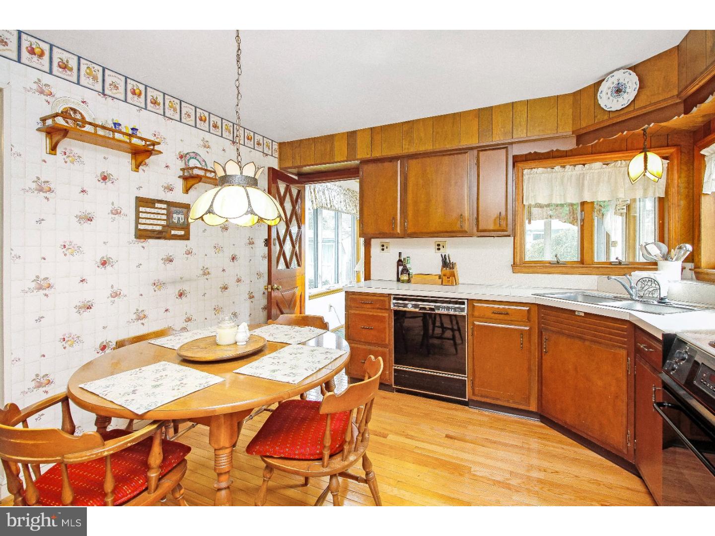 56 Letitia Lane Barrington, NJ 08035 - Photo 9 of 25