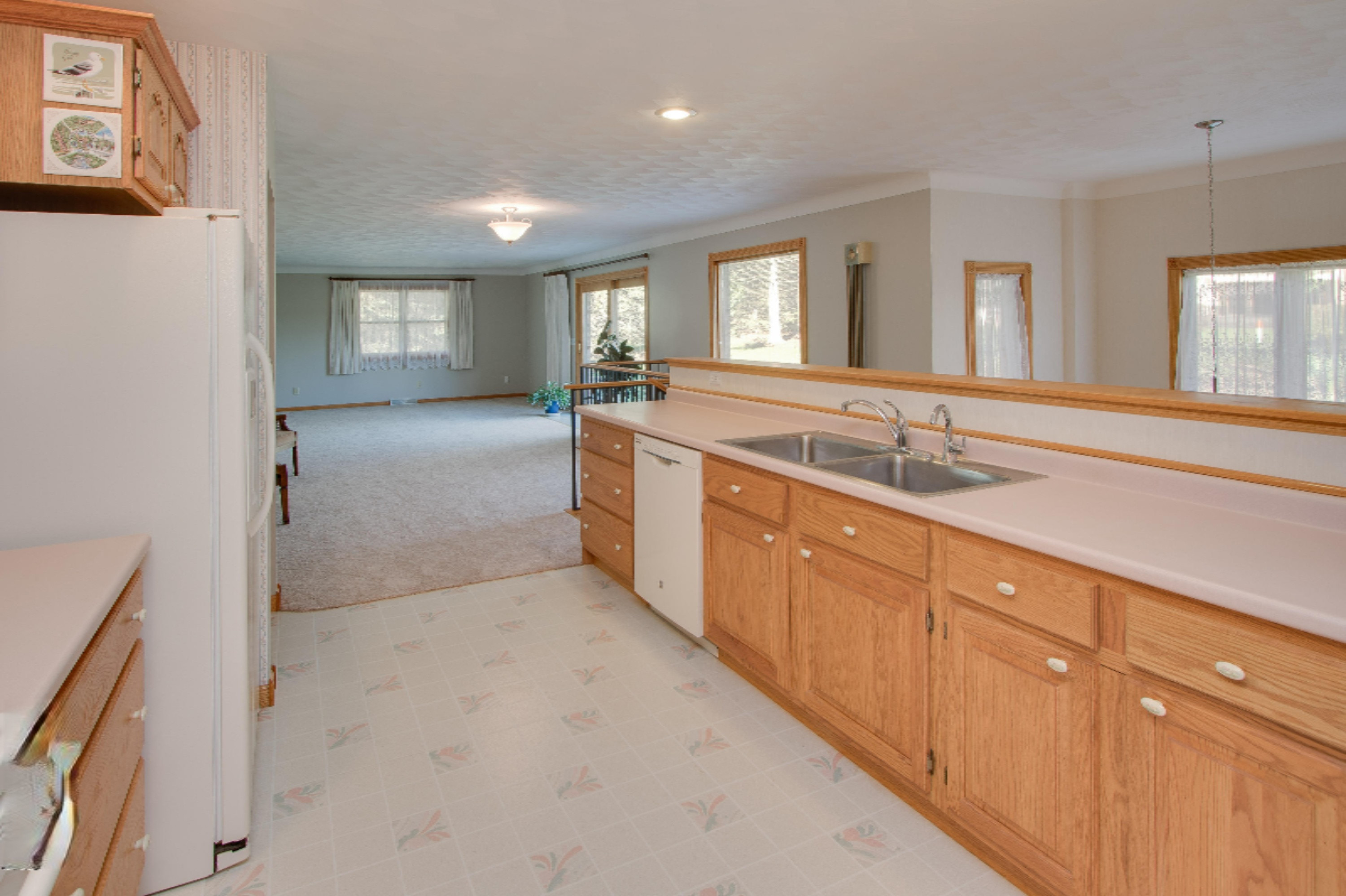 2459 North Drake Road Kalamazoo, MI 49009 - Photo 4 of 29 2459_N_Drake_Road-14