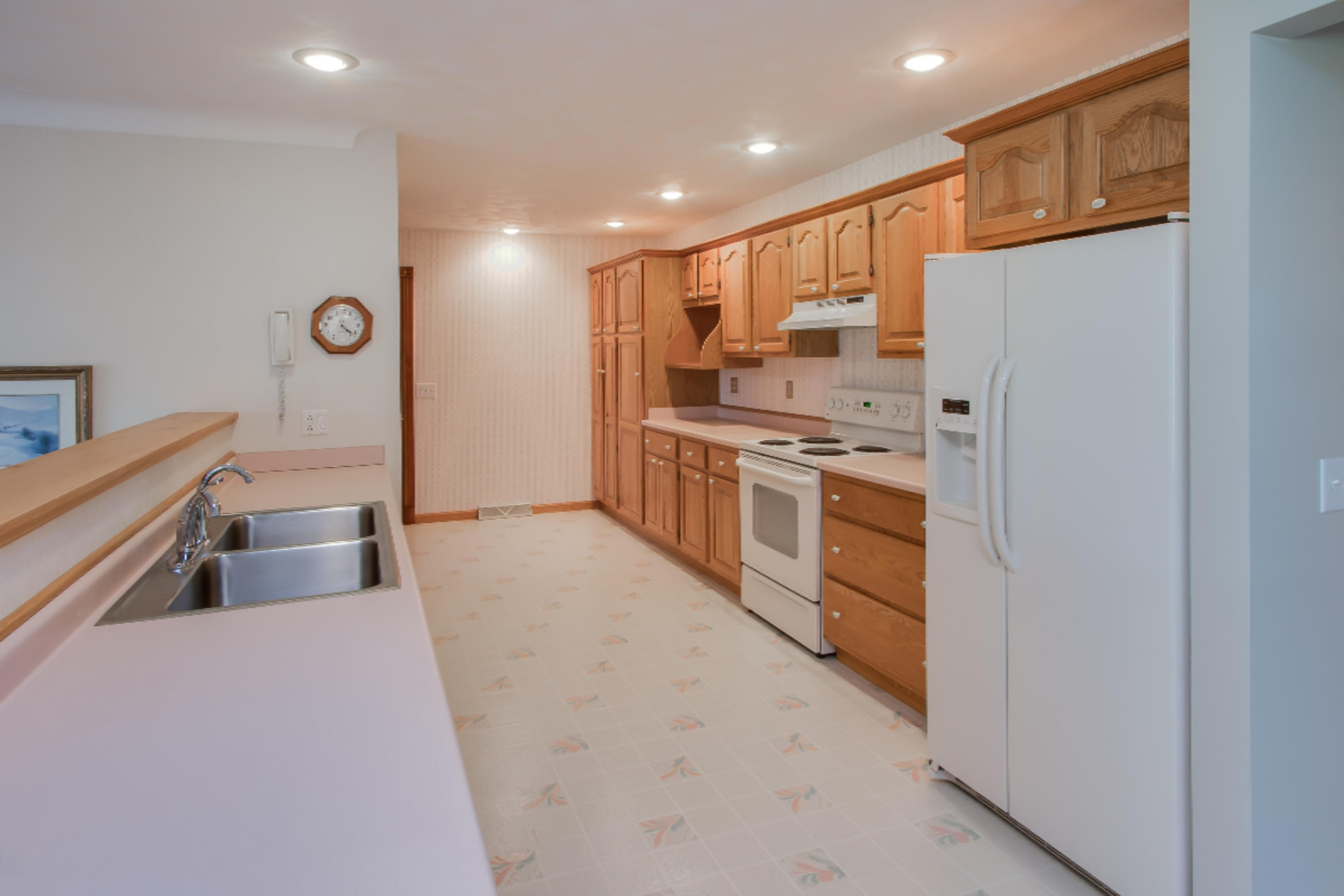 2459 North Drake Road Kalamazoo, MI 49009 - Photo 6 of 29 2459_N_Drake_Road-15