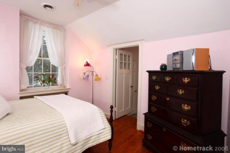 13020 Gent Road Reisterstown, MD 21136 - Photo 13 of 23 Bedroom #3