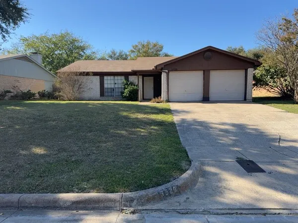 $1,775 | 6920 Misty Meadow Drive South, Fort Worth, TX 76133