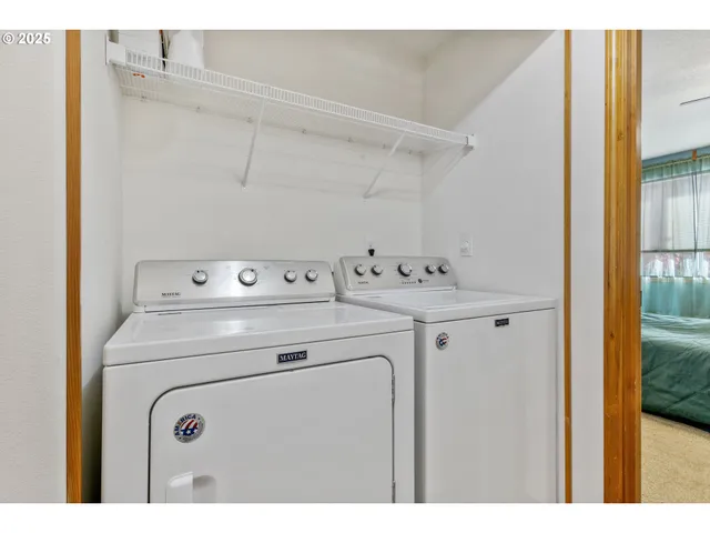 $405,000 | 492 Donna Drive, Newberg, OR 97132