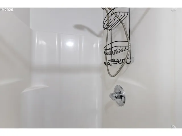 $405,000 | 492 Donna Drive, Newberg, OR 97132