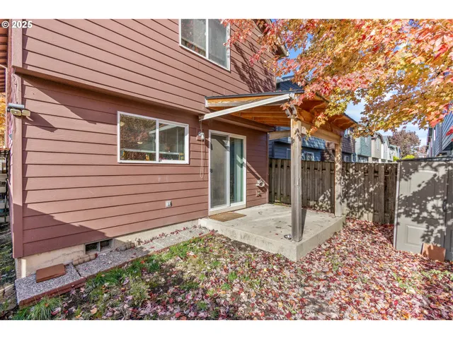 $405,000 | 492 Donna Drive, Newberg, OR 97132