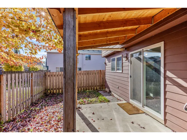 $405,000 | 492 Donna Drive, Newberg, OR 97132