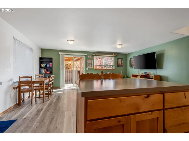 $405,000 | 492 Donna Drive, Newberg, OR 97132