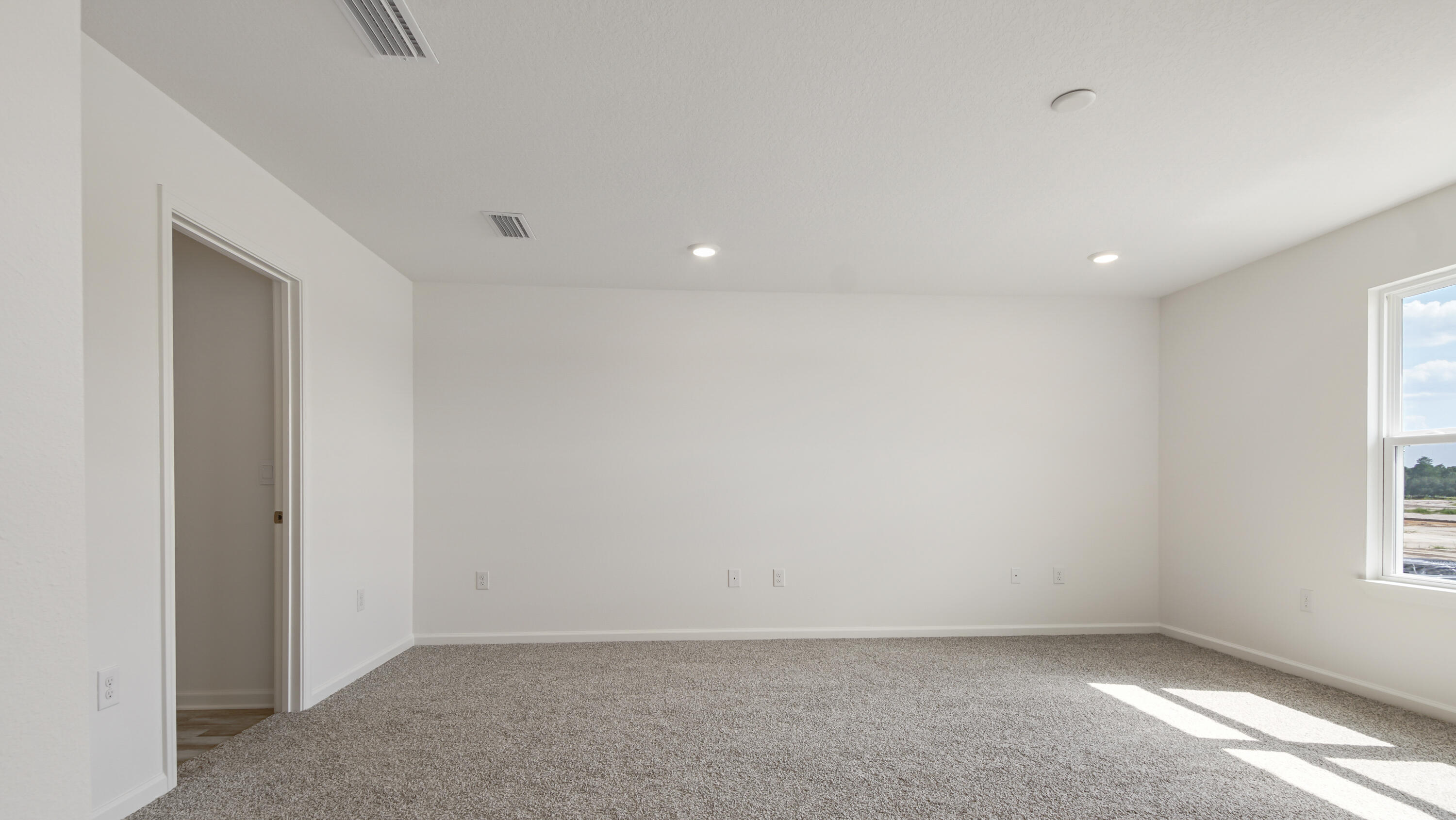 175 Eunola Lane Freeport, FL 32439 - Photo 22 of 33 DSC05942..