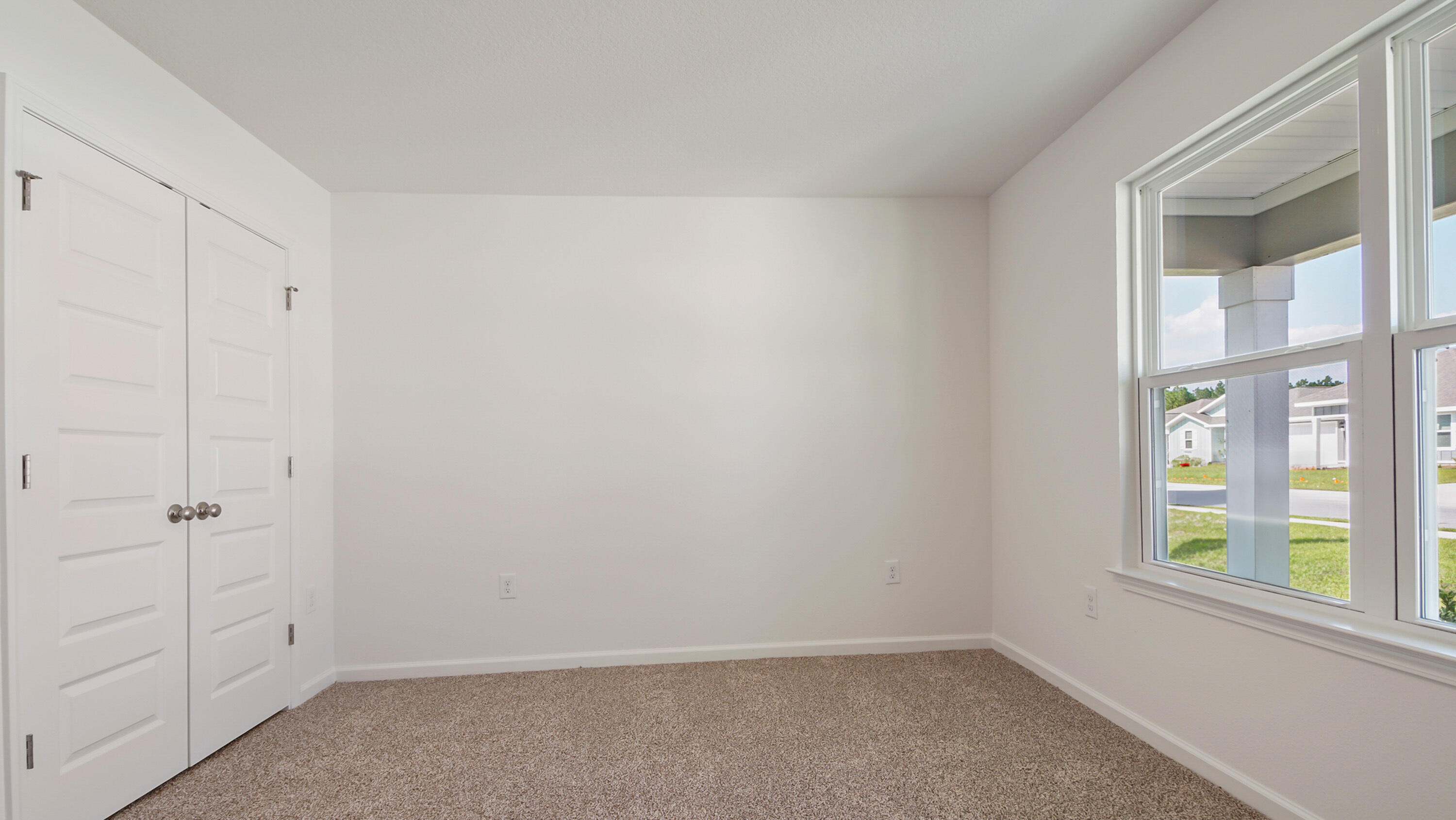 175 Eunola Lane Freeport, FL 32439 - Photo 8 of 33 DSC05900