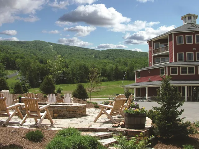$79,500 | 368-370 Qtr I V Jackson Gore Inn, Ludlow, VT 05149