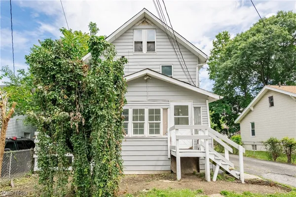 $89,900 | 757 Baird Street, Akron, OH 44306