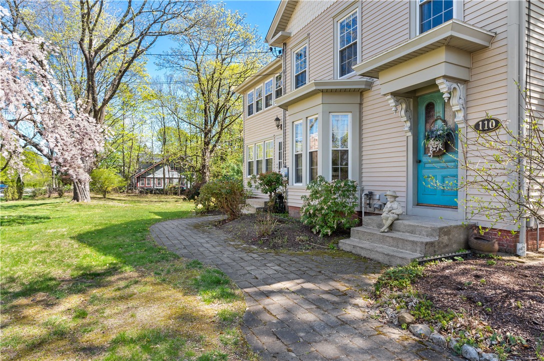 110 Ten Rod Road North Kingstown, RI 02852 - Photo 3 of 50