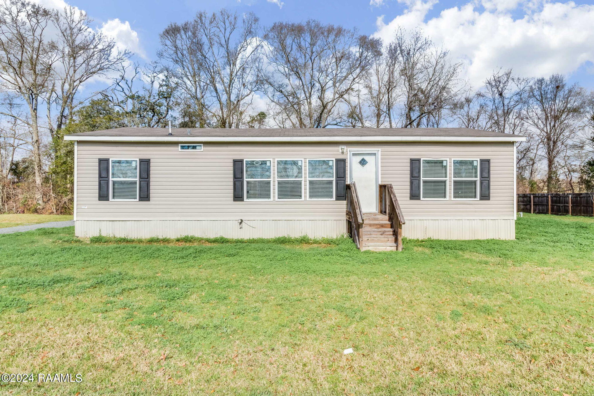 1027 Percy Rd Street St. Martinville, LA 70582 - Photo 1 of 15