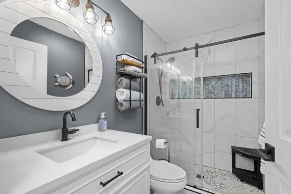 $470,000 | 75-6081 Alii Drive, Unit DD103, Kailua-Kona, HI 96740