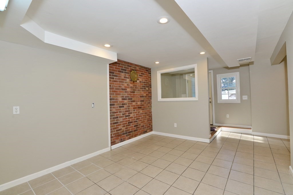 19 Haverstock Road Franklin, MA 02038 - Photo 19 of 37 Gallery Image 19