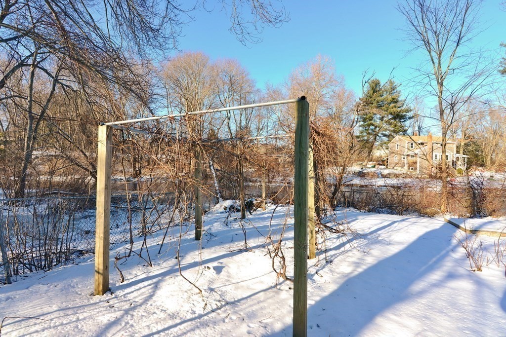 19 Haverstock Road Franklin, MA 02038 - Photo 31 of 37 Gallery Image 31