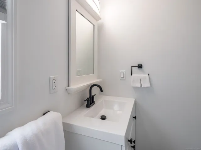 $25,000 | 156 Old Kelsey Point Road, Westbrook, CT 06498