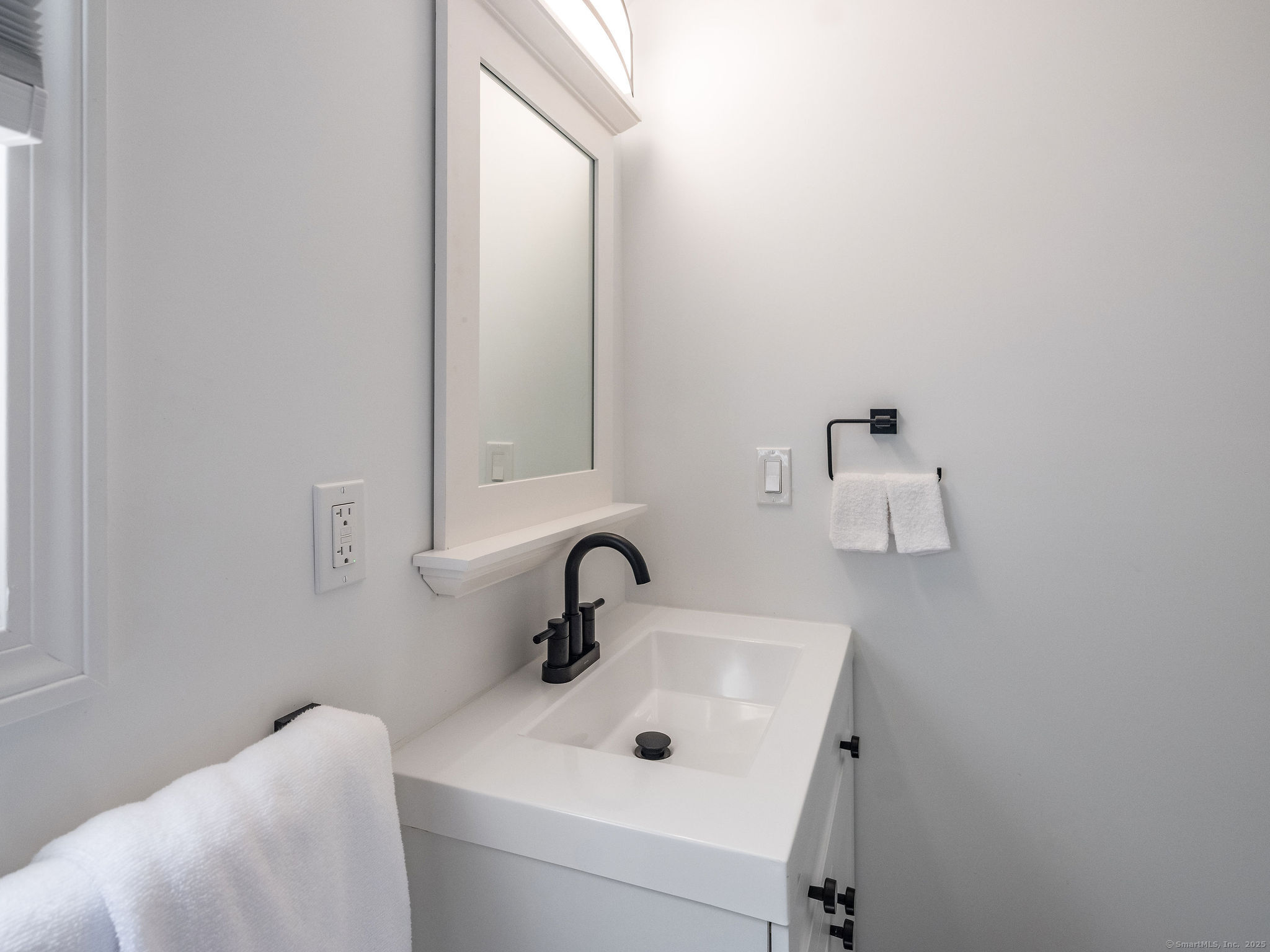 156 Old Kelsey Point Road Westbrook, CT 06498 - Photo 16 of 25